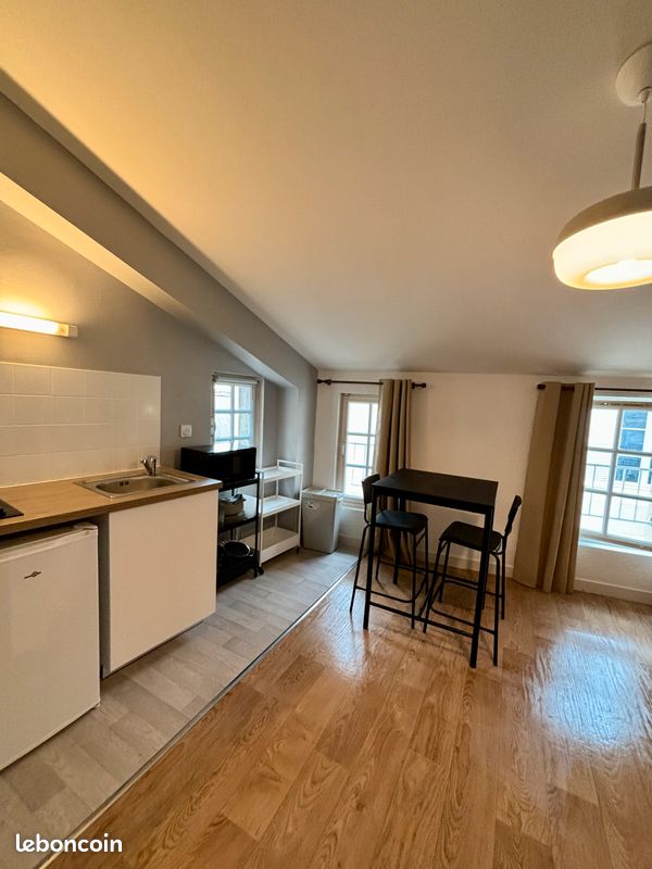 Appartement 1 pièce 25 m² · à Poitiers · 25 m² · 500 €