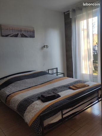 Chambre meublée calme