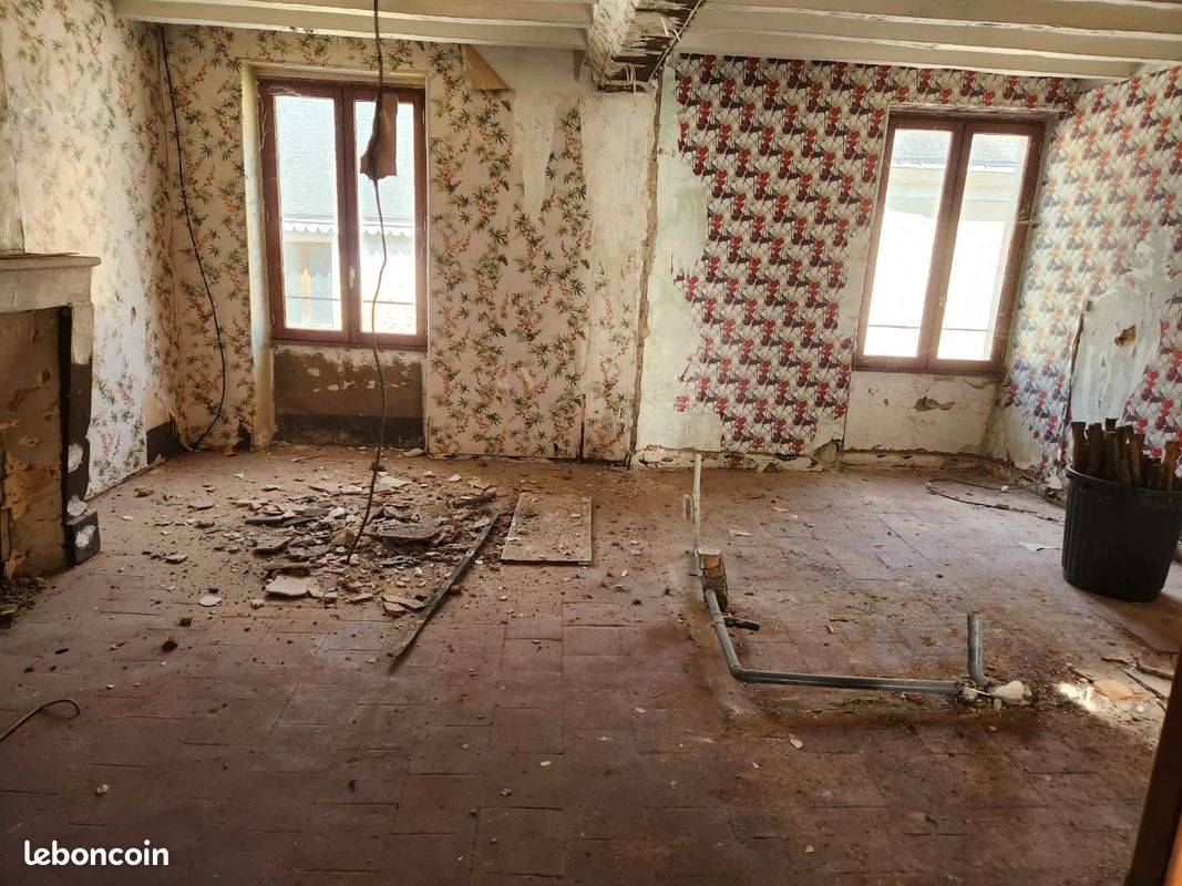 Maison 4 pièces 90 m² · à Malicorne-sur-Sarthe · 90 m² · 75 000 €