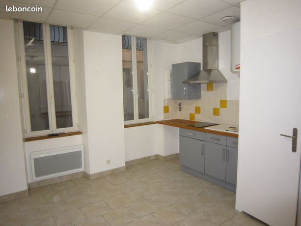 Studio Jarnac médiathèque 16 m2 265 CC
