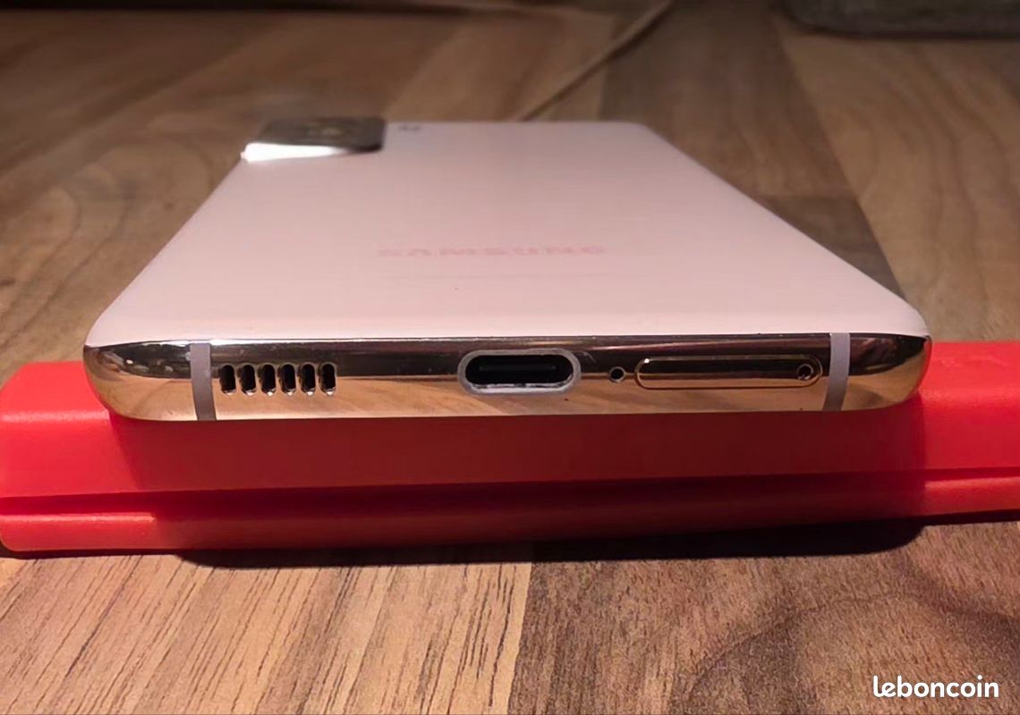 Samsung S21 (image 6)