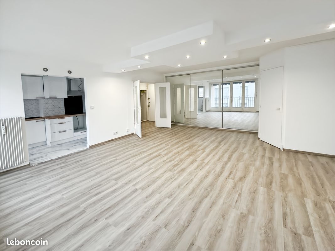 Appartement 4 pièces 92 m² · à Montluçon · 92 m² · 740 €