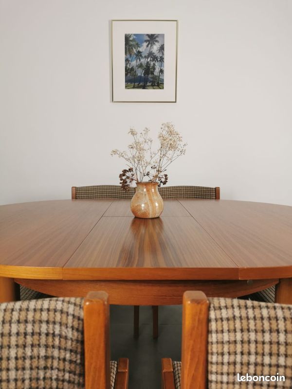 Table ronde scandinave + 6 chaises vintage (image 10)