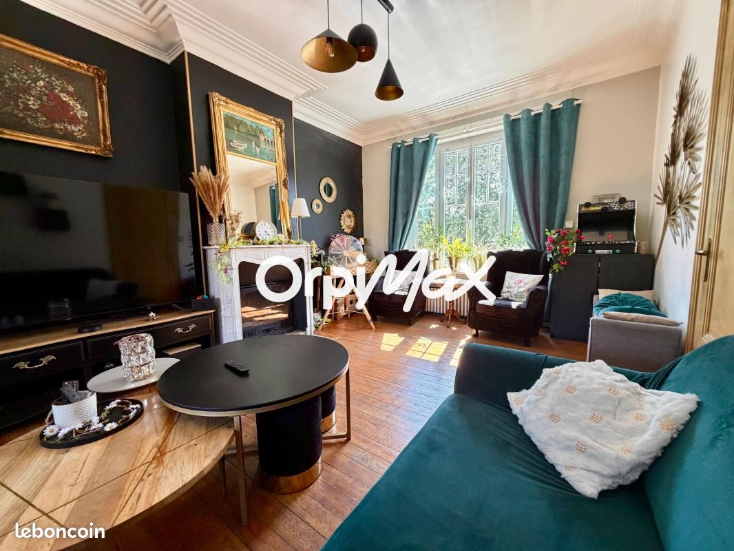 Maison 5 pièces 176 m² · à Saint-Léonard · 176 m² · 315 000 €