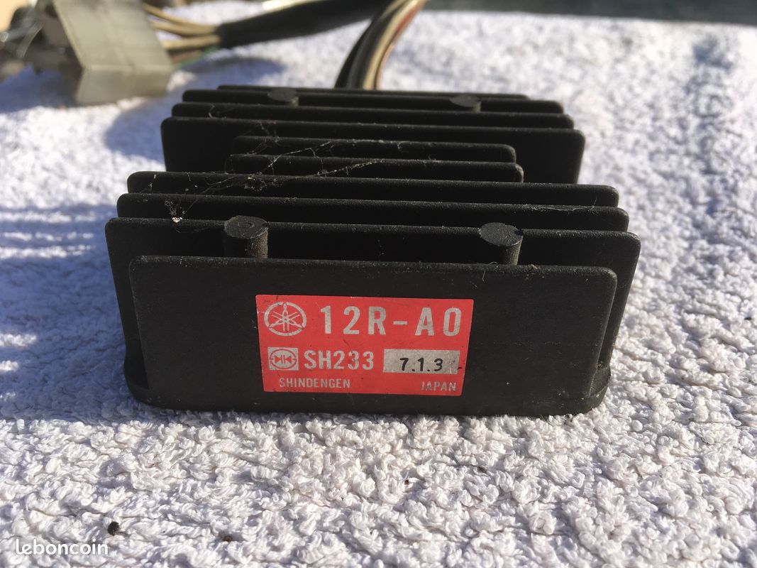 Regulateur moto japonaise (image 1)