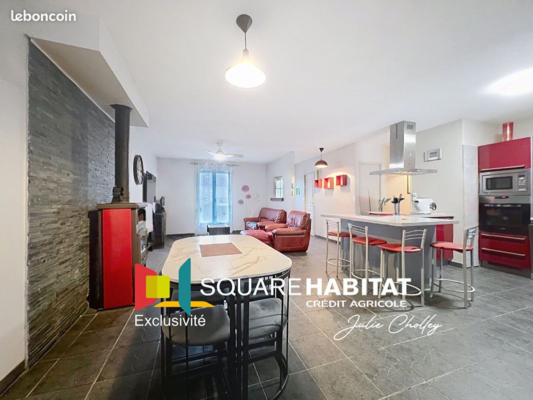 Maison 4 pièces 105 m² · à Segré-en-Anjou Bleu · 105 m² · 169 990 €