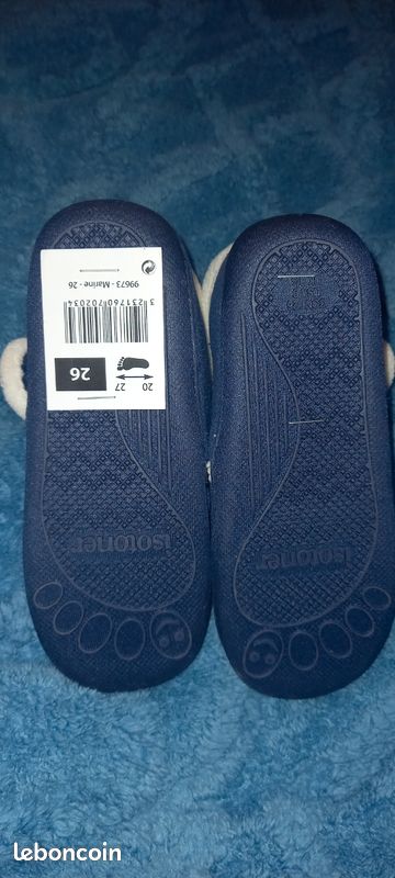Chausson isotoner 26 neufs (image 2)