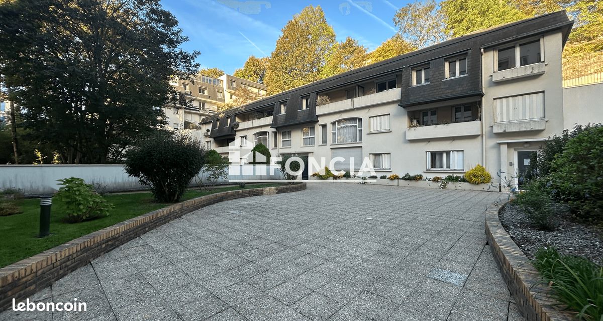 Appartement 2 pièces 49 m² · à Chaville · 49 m² · 972 €/mois