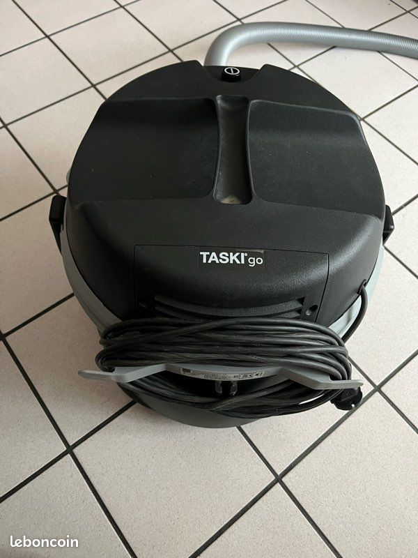 GO Aspirateur 2en1 industriel et vide cene 2000W 20 L111