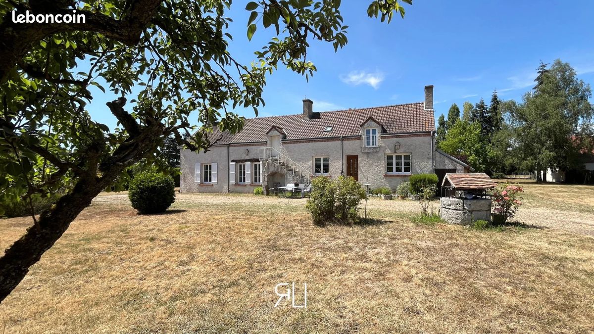 Maison 7 pièces 256 m² · à Saint-Laurent-Nouan · 256 m² · 397 100 €