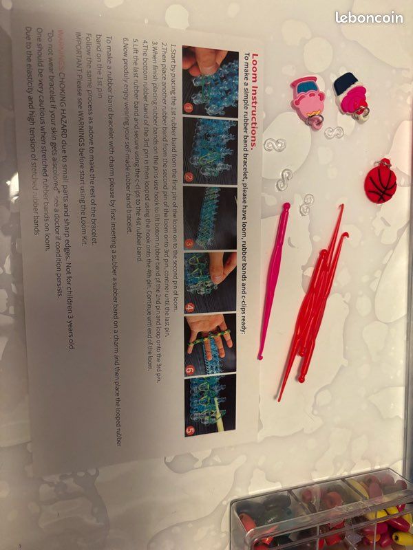 Lot de perles et élastiques Loisirs créatifs