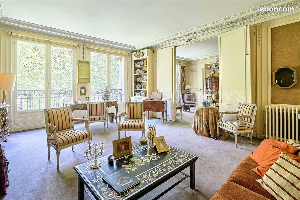Appartement 7 pièces 209 m² · à Lille · 209 m² · 890 000 €