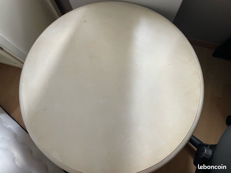 Table basse en chêne peint (image 2)