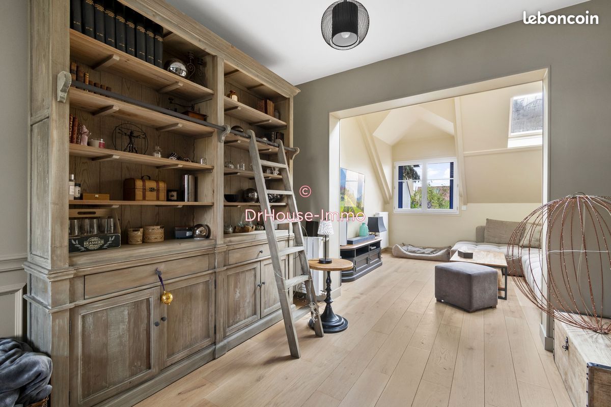 Maison 5 pièces 110 m² · à Maisons-Laffitte · 110 m² · 1 000 000 €