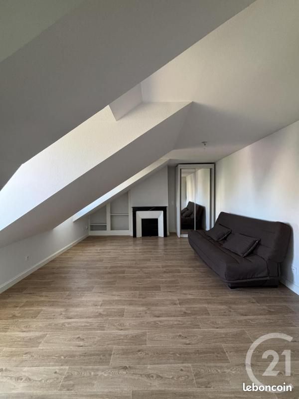 Appartement 1 pièce 22 m² · à Moulins · 22 m² · 370 €/mois
