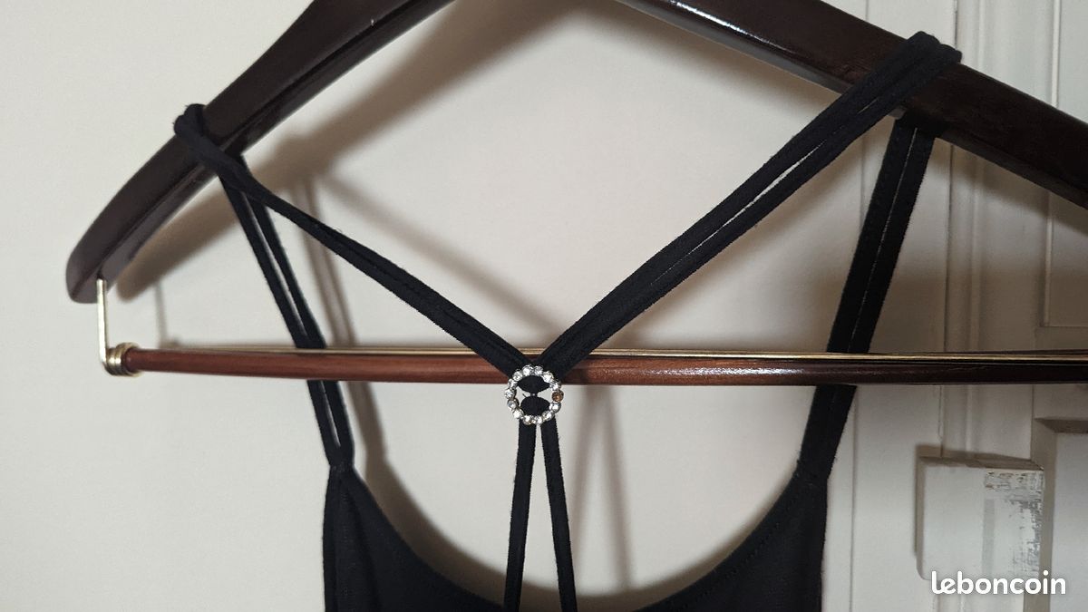 Robe été noir strass (image 3)