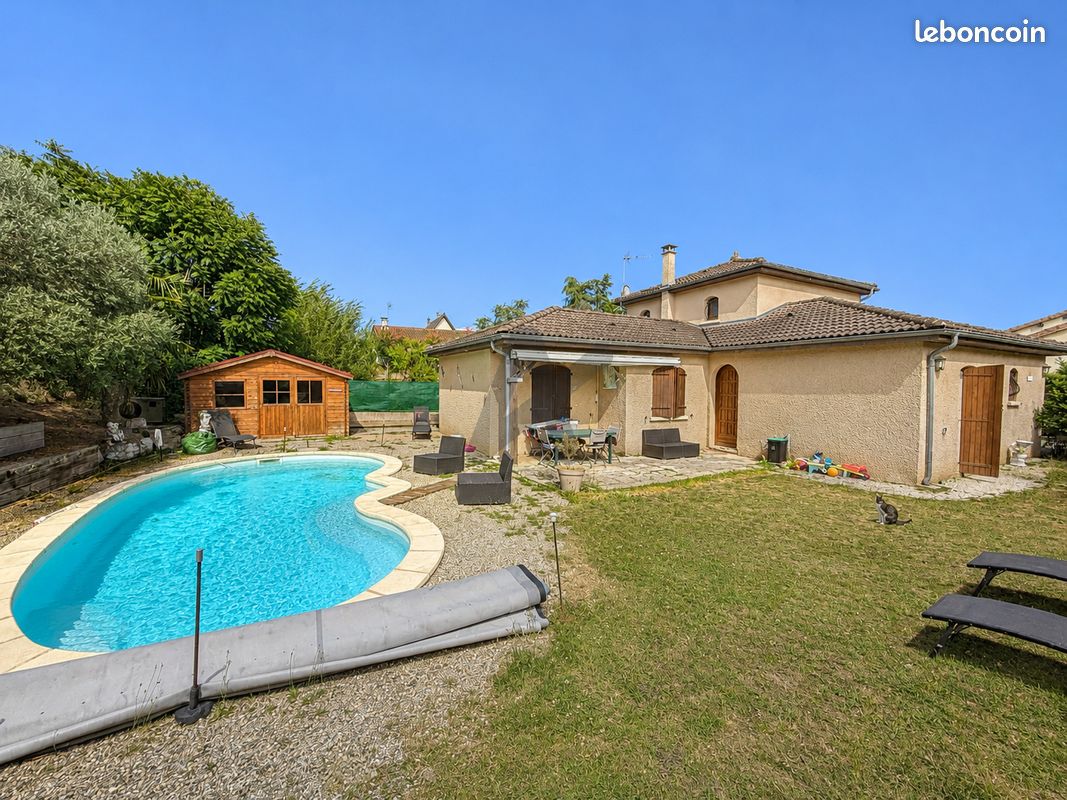 Maison 5 pièces 121 m² · à La Boisse · 121 m² · 419 000 €