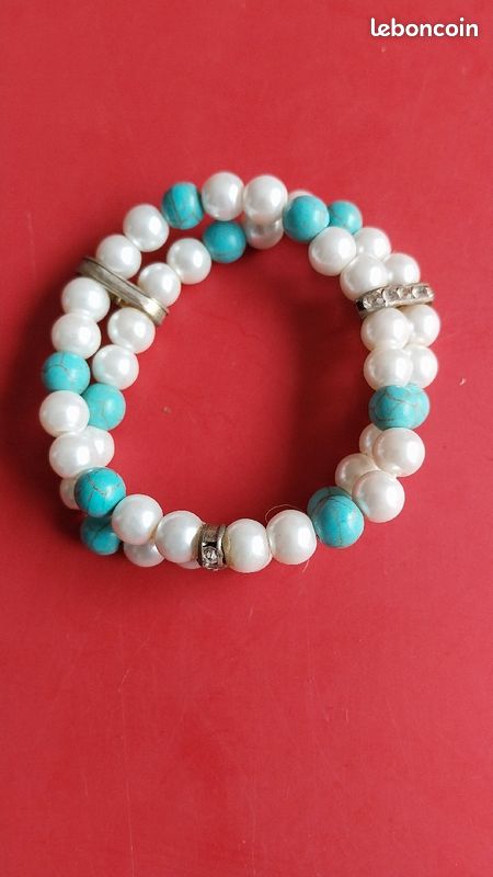 Bracelet (image 1)