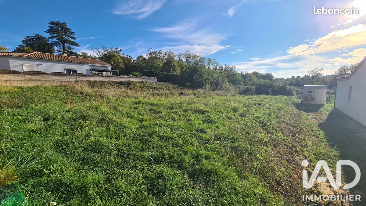 Terrain 779 m² · à Ligugé · 779 m² · 59 030 €