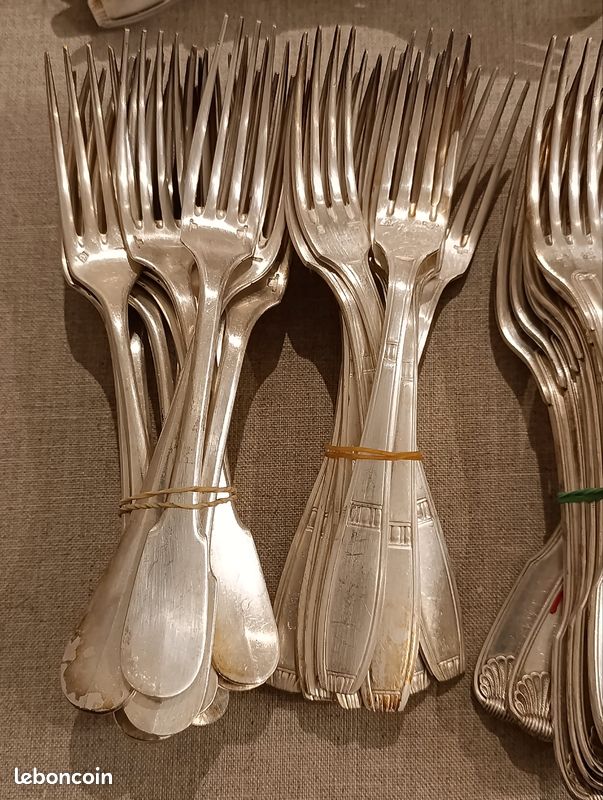 4 Piques à Brochettes Ercuis Métal Argenté – Fabrication Française XXe