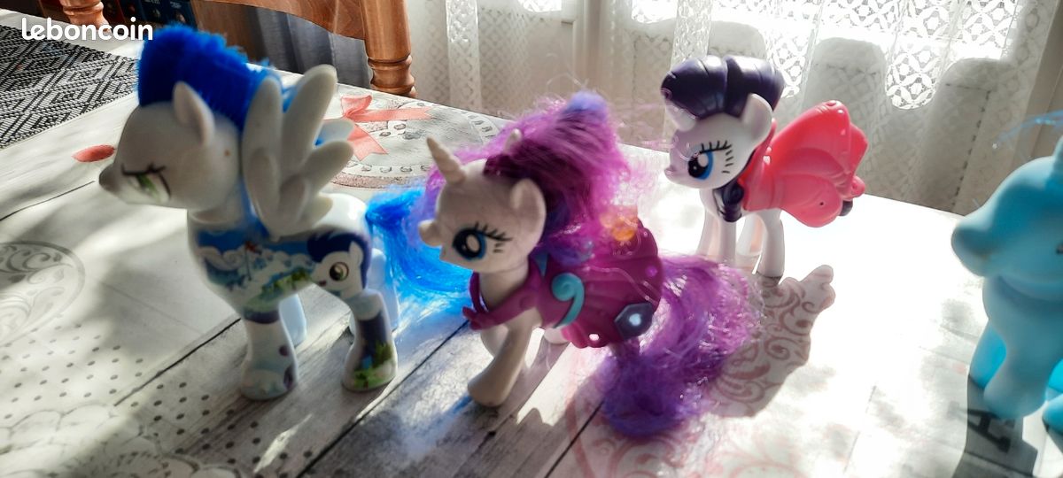 Lot de 4 petits poneys, 2 marque Pony (image 18)