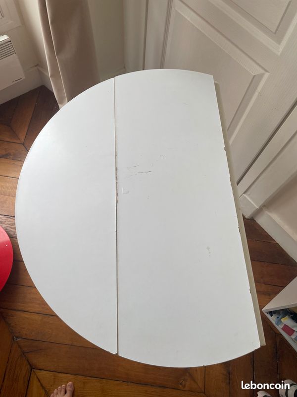 Table ronde (image 4)