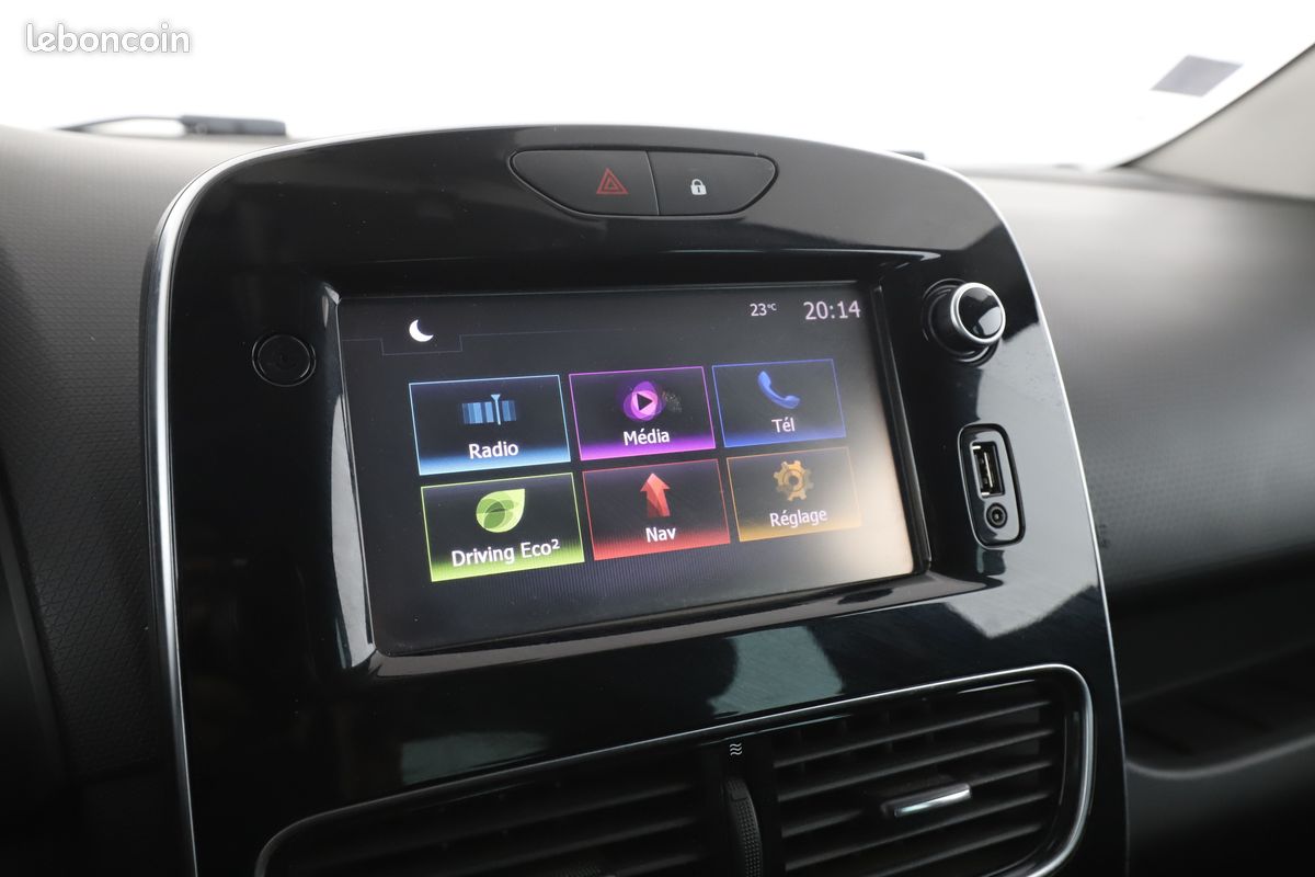 Renault Clio 1.2 TCe Energy Intens 118 ch (image 17)
