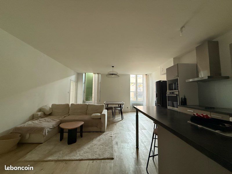 Appartement T3 65 m2 et cave (image 2)