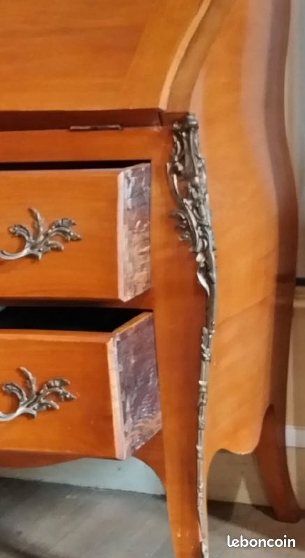 Bureau très belle copie Louis xv (image 2)