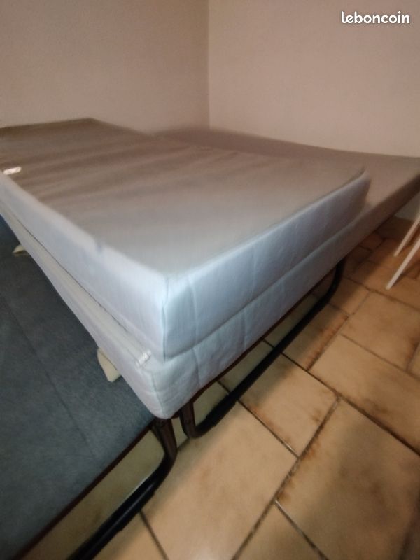 Canapé lit + sur matelas (image 5)
