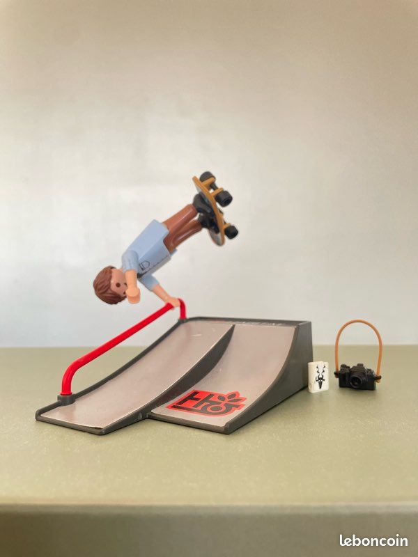 Play Mobil skater (image 1)