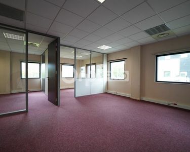 Bureaux 58 m² 