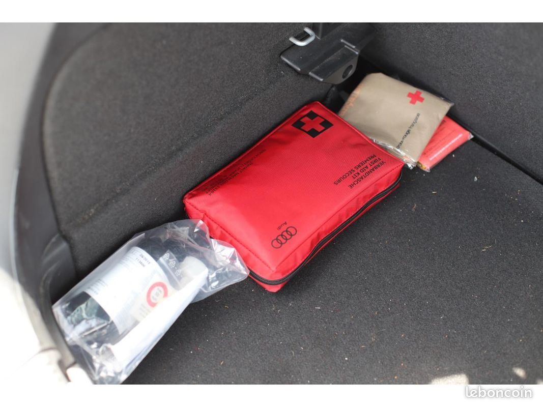 AUDI A1 1.4 TFSI - 122 - BV S-tronic - Start/Stop BERLINE Attraction PHASE 1 (image 23)