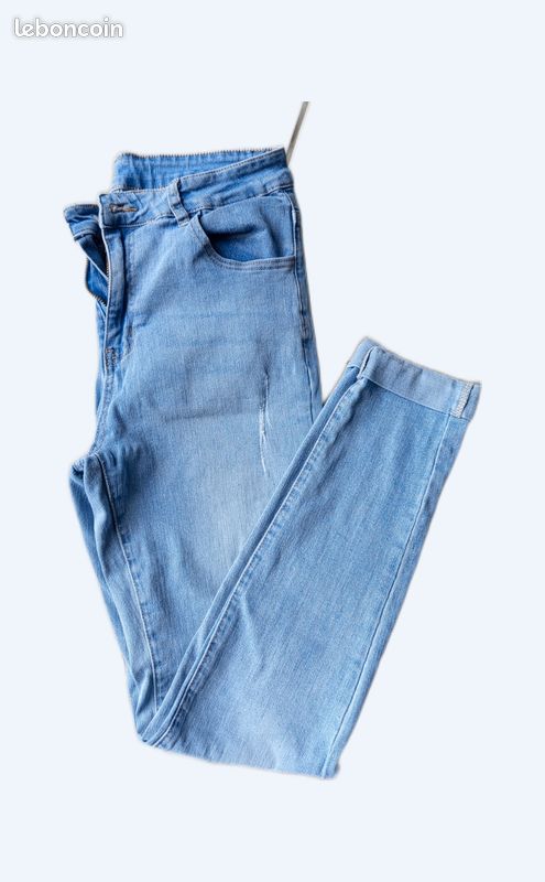 Jean taille 40 (image 1)