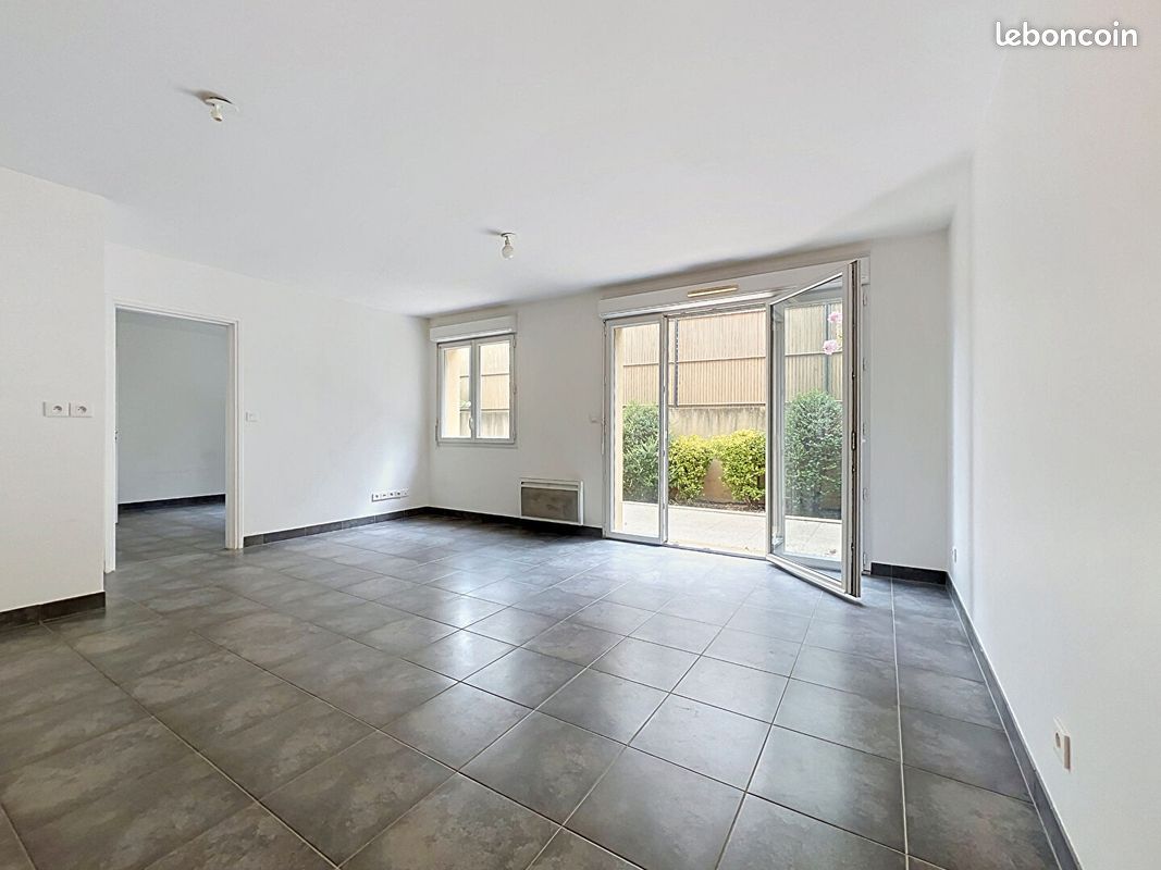 Appartement 2 pièces 42 m² · à Marseille · 42 m² · 220 000 €