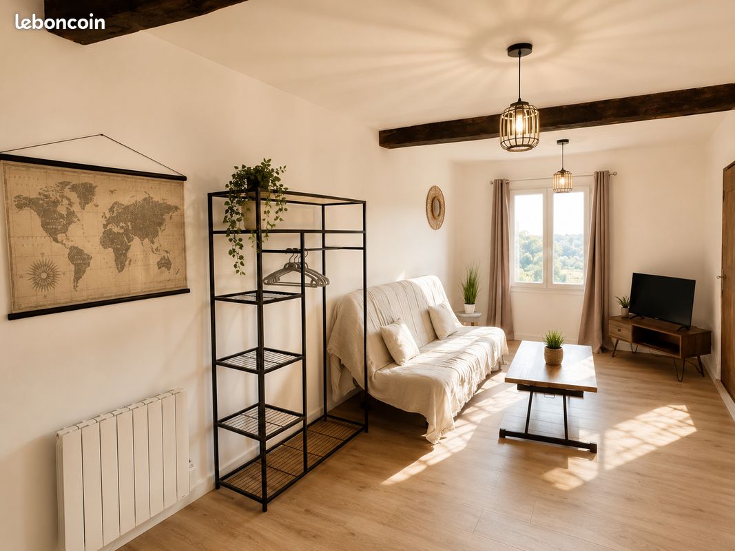 Appartement 1 pièce 28 m² · à Callas · 28 m² · 540 €