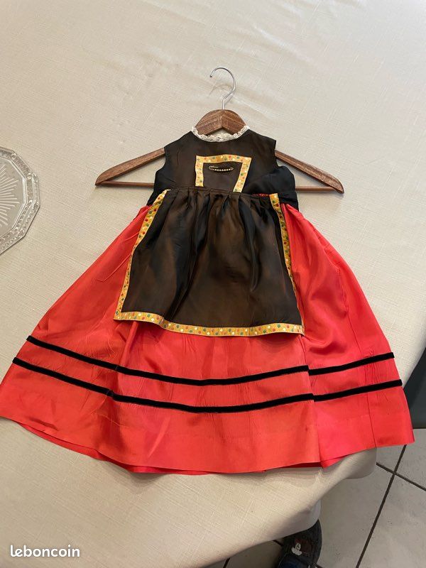 Poupée Vintage robe ancienne - Jeux & Jouets