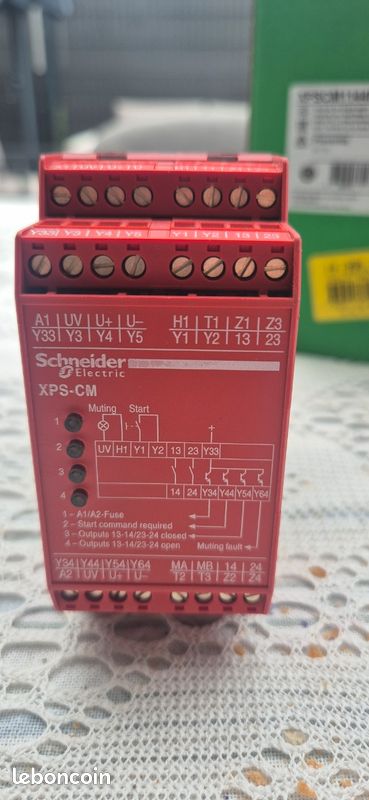 Module de sécurité Schneider Preventa XPSCM1144P (24V DC) (image 3)
