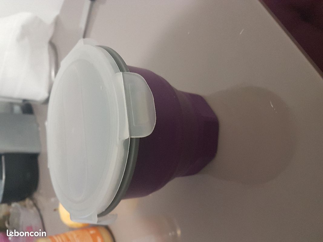 Tupperware en silicone type Pastabox (image 1)
