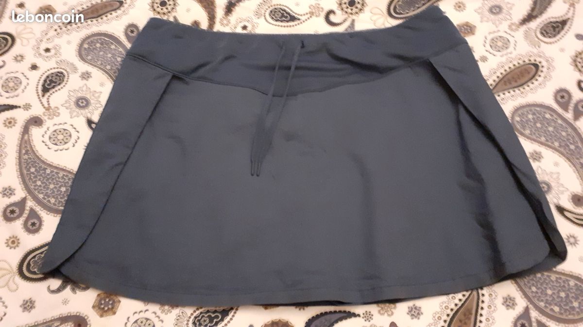 JUPE DE RANDONNEE AVEC SHORT INTEGRE bleu foncé DECATHLON QUECHUA