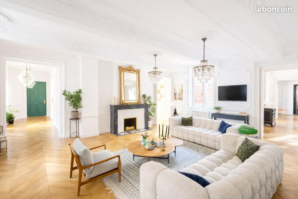 Appartement 4 pièces 185 m²