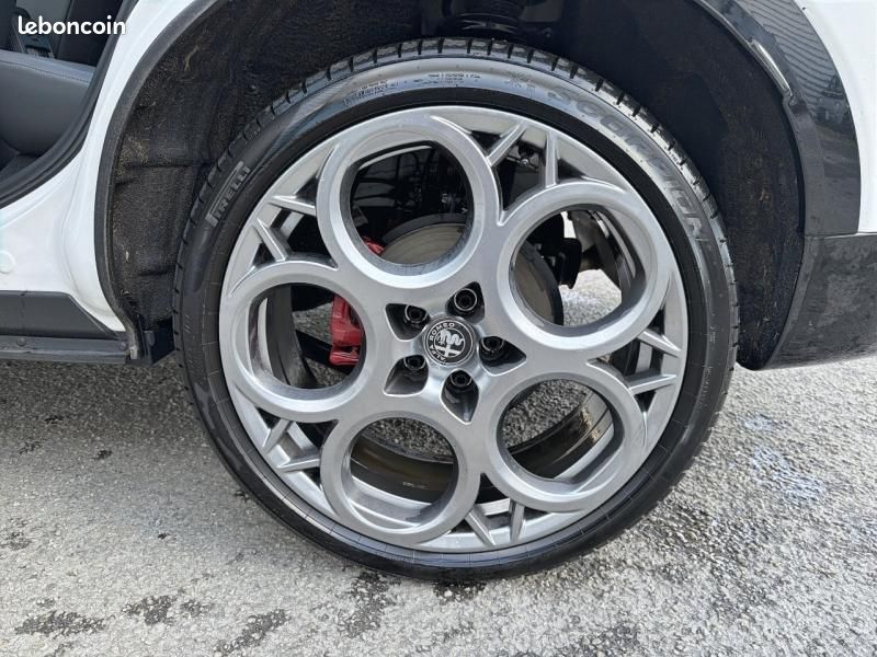 Alfa romeo Tonale 1.5 Ibrida 160ch Veloce TCT (image 11)