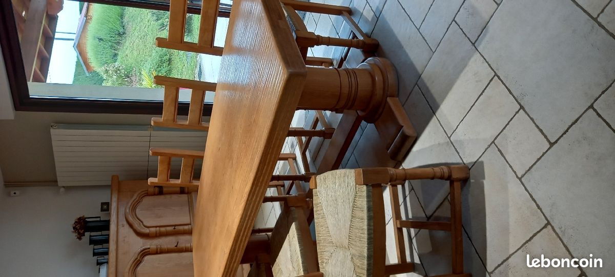 Vend table 2,60xo,90 6 chaises chêne (image 1)
