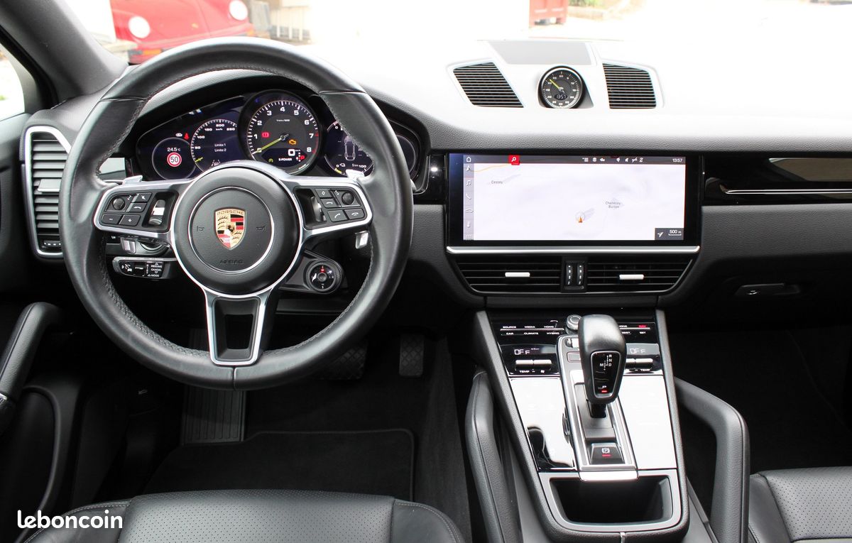Porsche Cayenne Coupé E-Hybrid 462cv - 47.950km - (image 7)