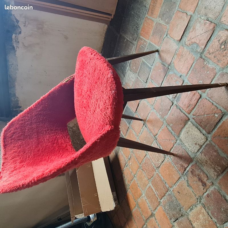 Chaise fauteuil tonneau BAUMANN vintage 60's moumoute rouge (image 1)