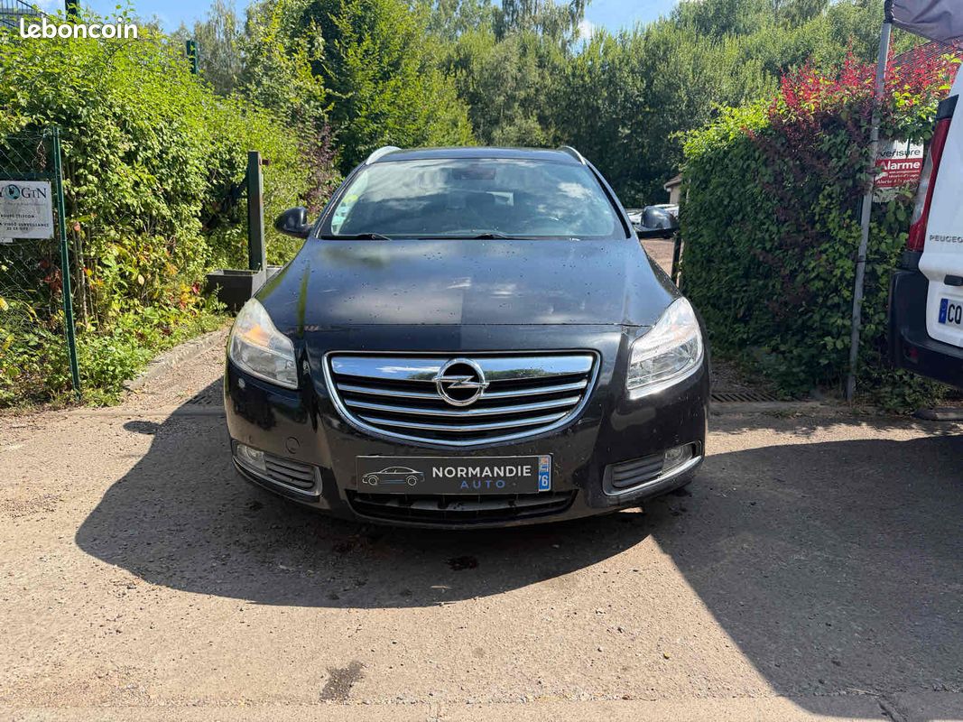 Opel Insignia Sports Tourer 2.0 CDTI 130 ch Innovation (image 2)