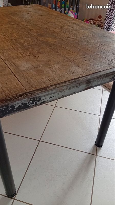 Table (image 1)