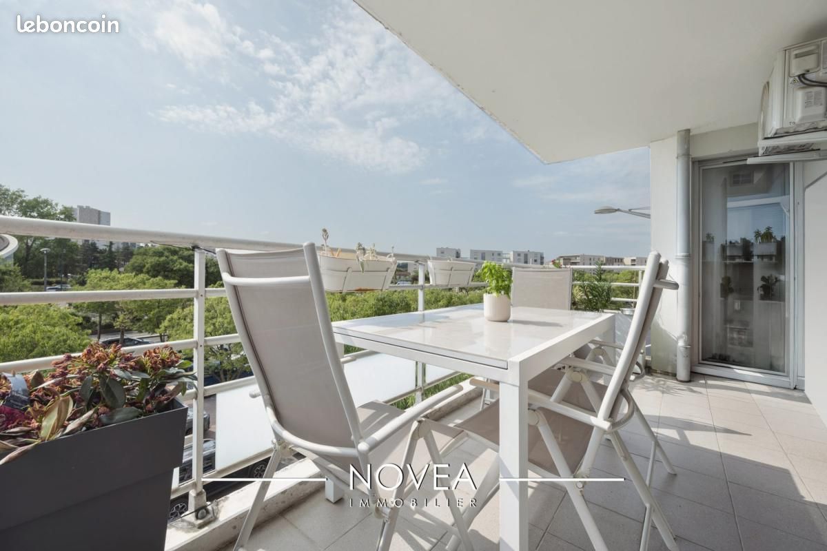 Appartement 3 pièces 72 m² · à Vaulx-en-Velin · 72 m² · 170 000 €