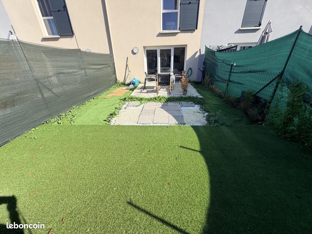 Maison 3 pièces 57 m² · à Étampes · 57 m² · 217 200 €