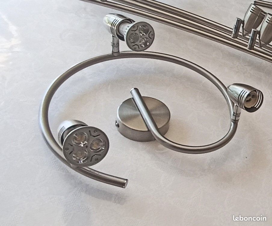 Lustre 3 spots circulaire (image 1)